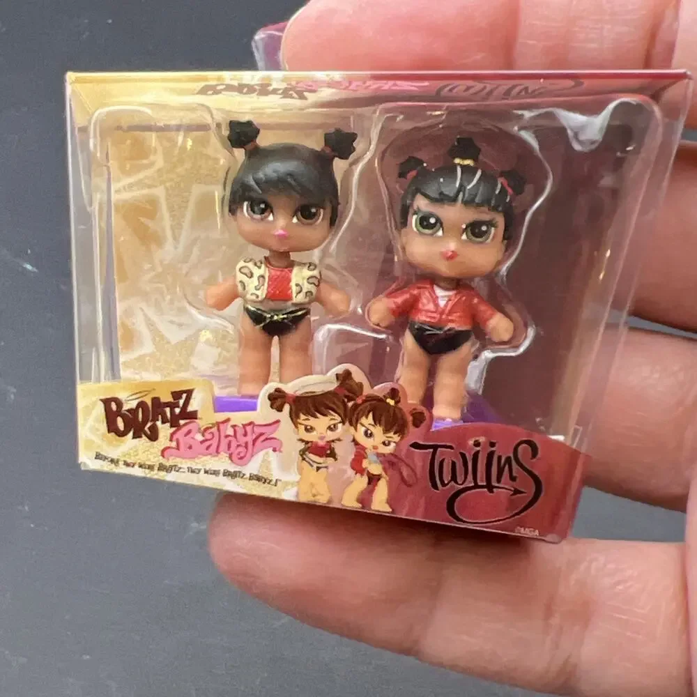 Mini Bratz Mini Dolls Babyz Twins & Rocking Wagon